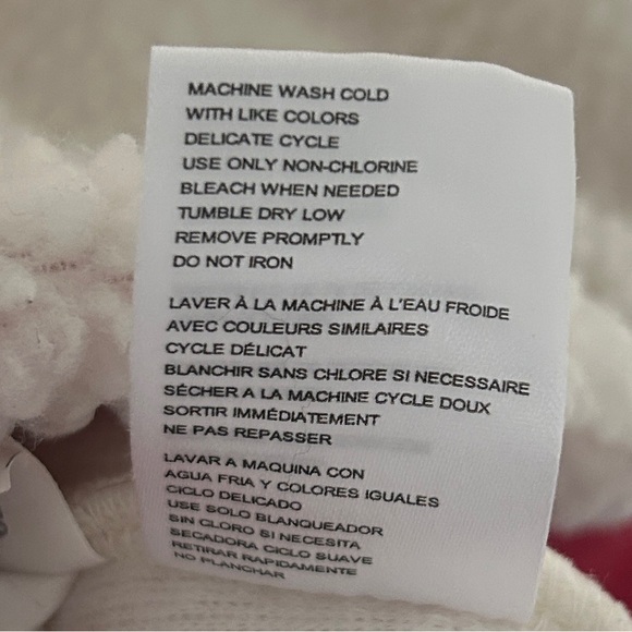 Tommy Hilfiger Red and Cream Sherpa 49ers Pullover - Picture 7 of 7